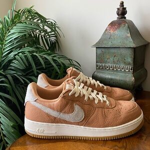 Nike Air Force 1 Low '07 Craft Cognac / Pink / Coconut Milk Sneakers
